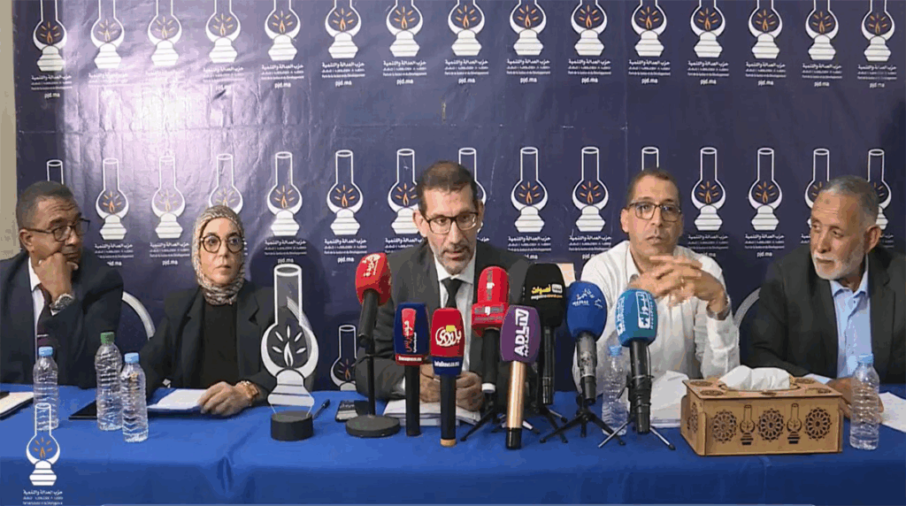 تمارة: محاكمة سياسية لعمل مجلس الجماعة ويكشف عن "قتل للتنمية" و"خروقات خطيرة"