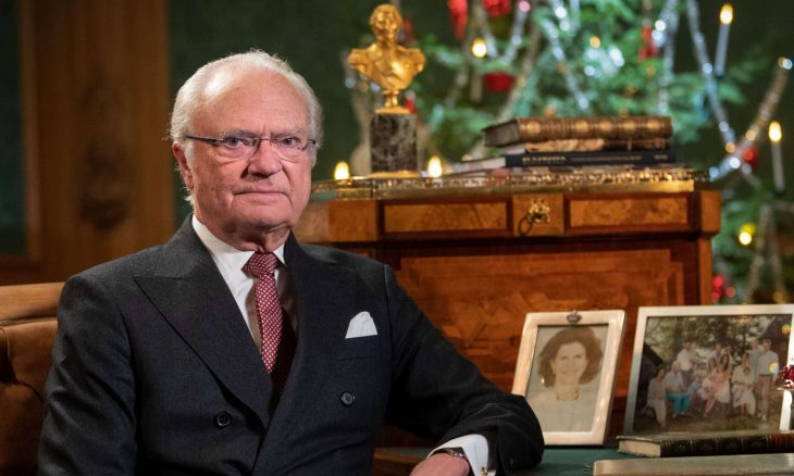 ملك السويد يكرم الفائزين بجوائز نوبل