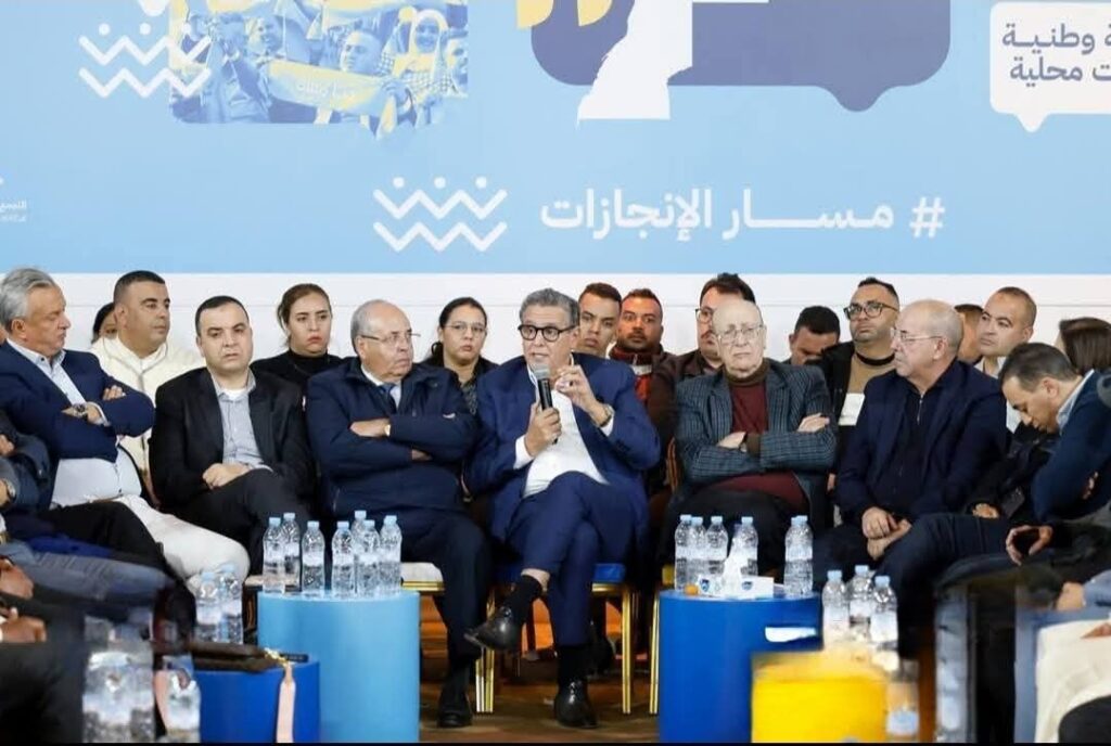 أخنوش يؤكد التزام الأحرار بالإنصات وتحويل الرؤية للواقع