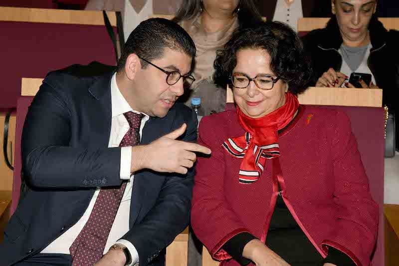 خبراء يحذرون من تأخر المعلومة وانتشار الزيف