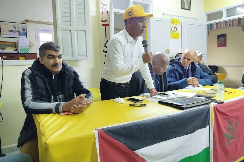 موزعو مياه الري يطالبون بعقود مستقرة بالغرب