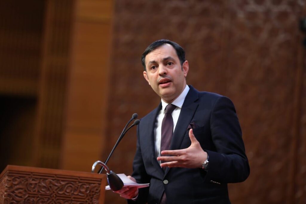 السكوري يعلن إصلاح “مدونة الشغل” لردع شركات المناولة