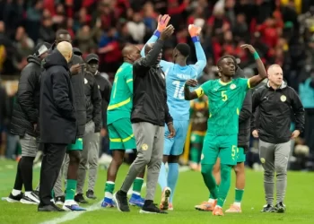 إنفانتينو يدين “فوضى” نهائي الرباط ويطالب الكاف بعقوبات رادعة